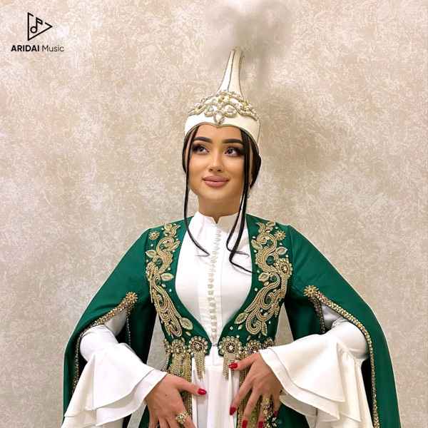 Анара Батырхан – Өзге елдің есігін жаным қағасың