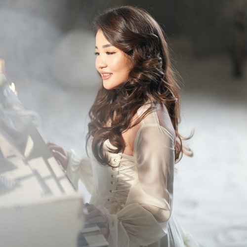 Dilek – Qar