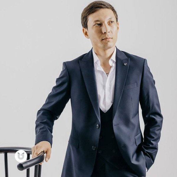 Искендіров Сағыныш – Мен сені құлай сүйдім