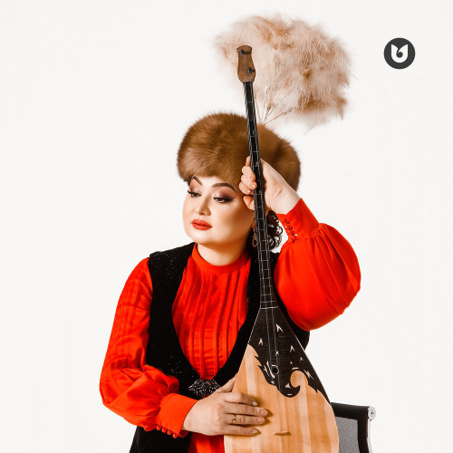 Роза Әлқожа – Қар астындағы гүл