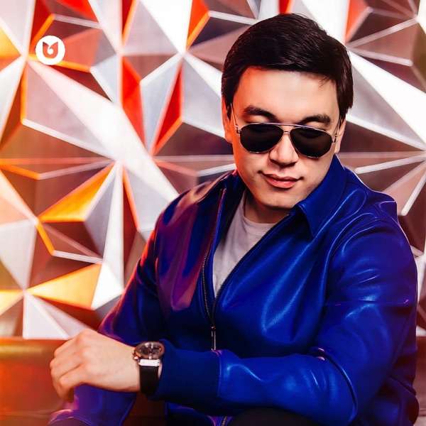 Сұңғат Баймұратұлы – Лондон, Париж