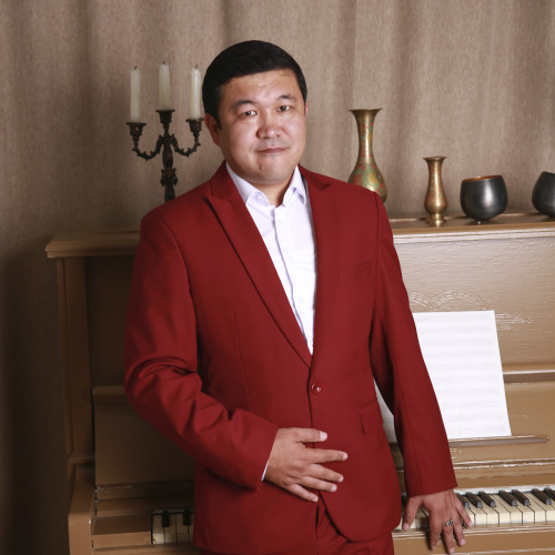 Сырым Сарсеков - Кейіпкері сезімнің