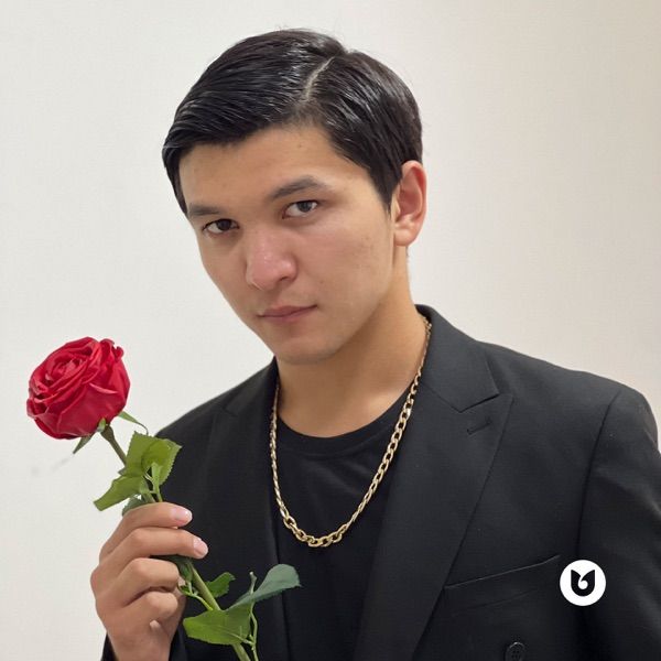 Ұланғасыр Қами – Қызыл раушан