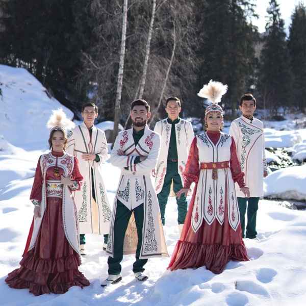 Zhanbolat Erbatyrov feat. Zhazira Bairbekova & Әгугәй Ансамбль – Егемен Елім